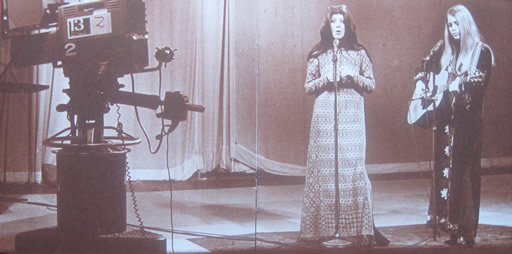 Heaven and Earth Photos - performance 1